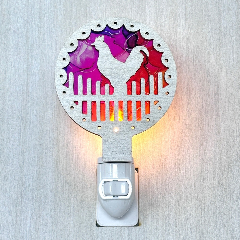 Rooster Handmade‎ Night Light Alcohol Ink Purple Red Farmhouse Wall Plug-In
